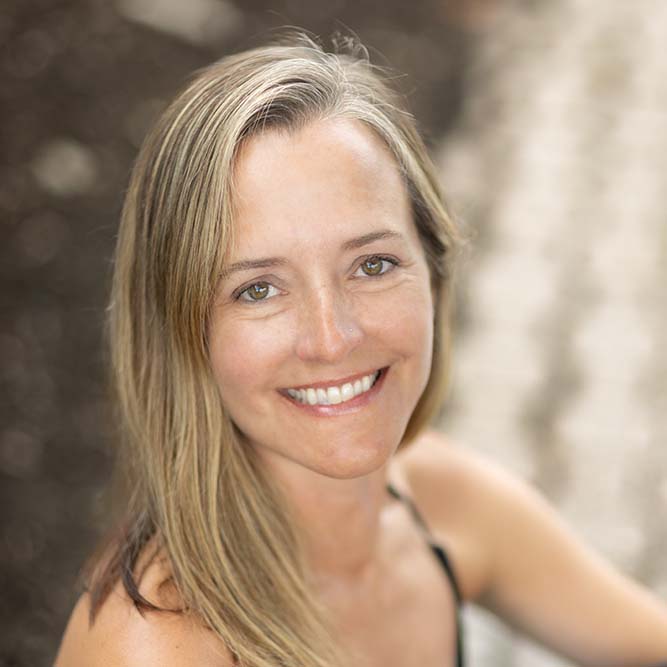 Brenda Kelly, Studio Assistant